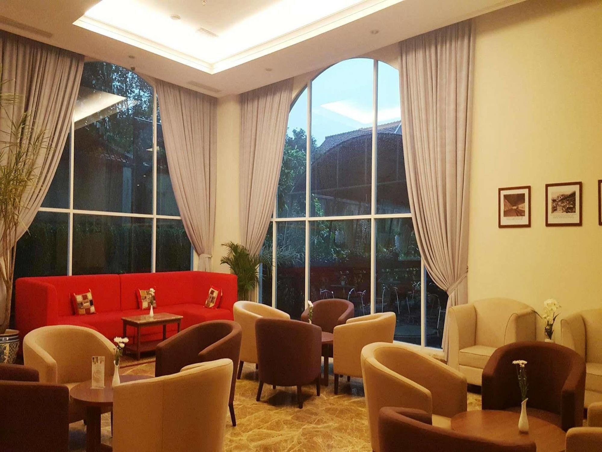 The Sahira Hotel Syariah Bogor Zewnętrze zdjęcie